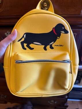 Dachshund Backpack Marc Tetro